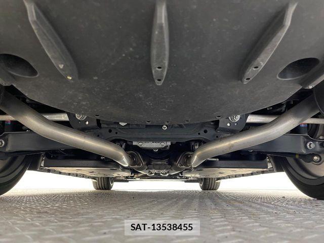 Lexus IS 2022-03 8366714-19