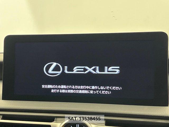 Lexus IS 2022-03 8366714-7