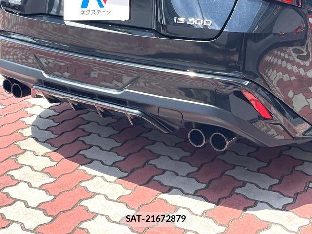 Lexus IS 2021-07 8366715-2