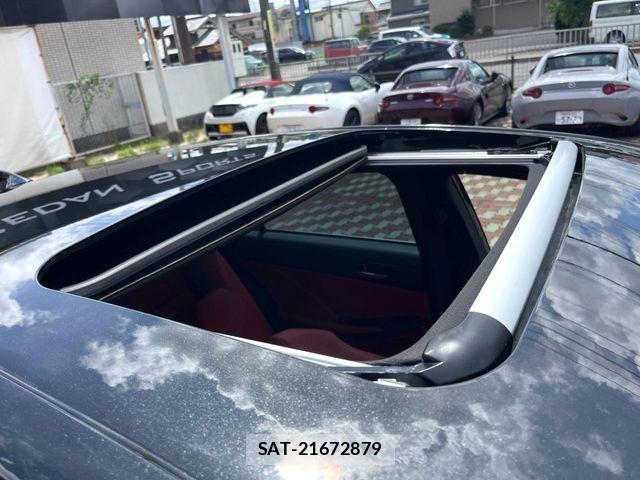 Lexus IS 2021-07 8366715-3