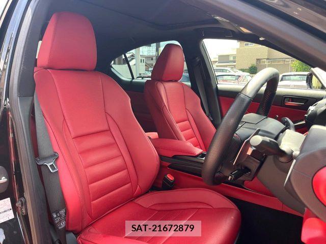 Lexus IS 2021-07 8366715-7