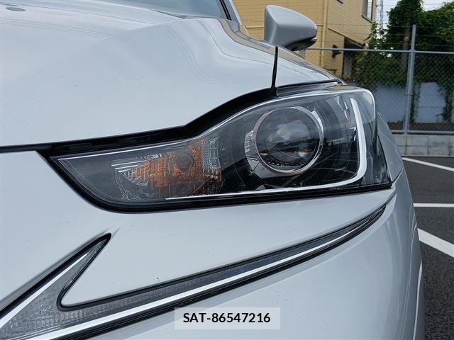 Lexus IS 2017-12 8371801-26