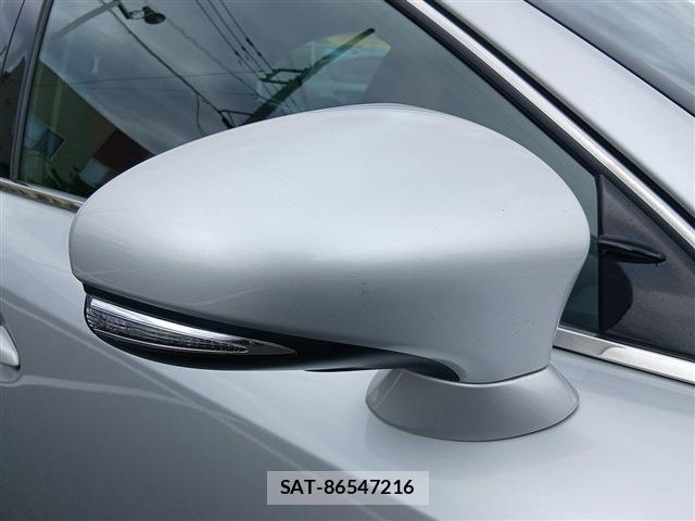 Lexus IS 2017-12 8371801-28