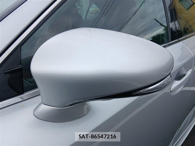 Lexus IS 2017-12 8371801-29