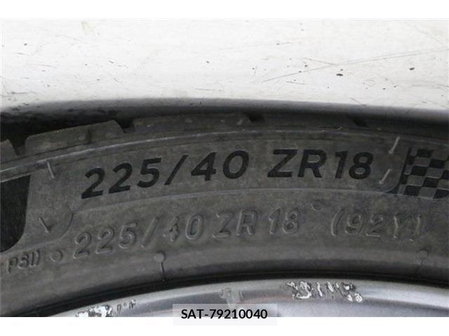 Lexus IS 2018-02 8413267-19
