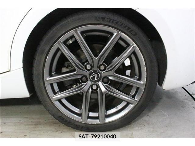 Lexus IS 2018-02 8413267-22