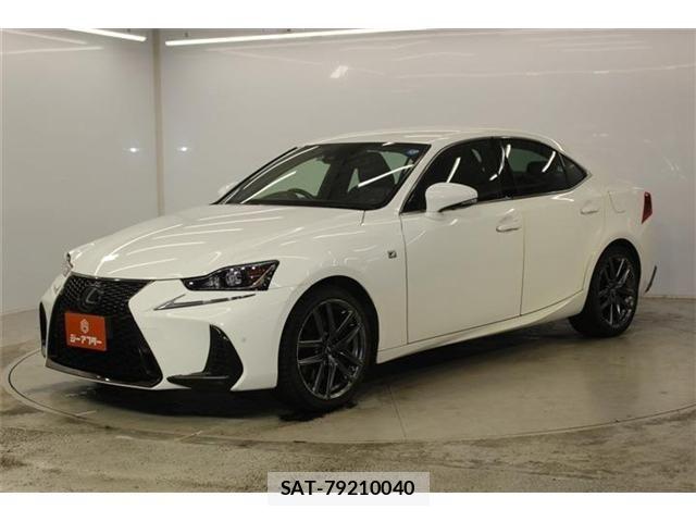 Lexus IS 2018-02 8413267-8