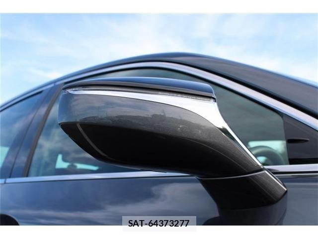 Lexus IS 2021-06 8457799-15