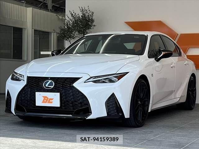 Lexus IS 2024-01 8562432-9