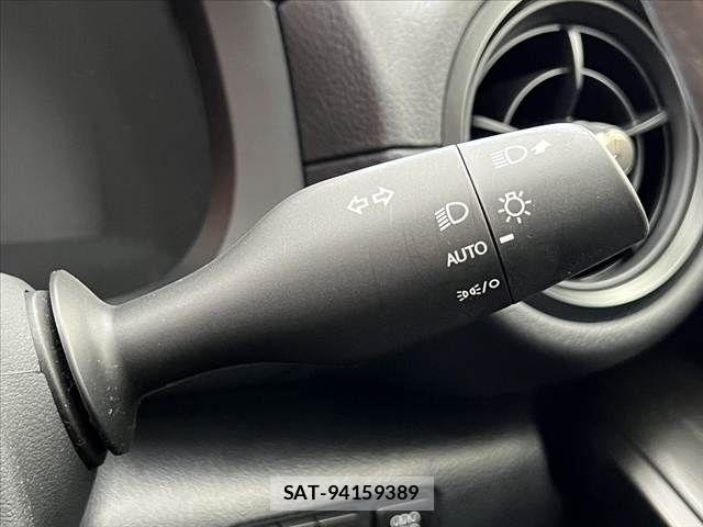 Lexus IS 2024-01 8562432-29