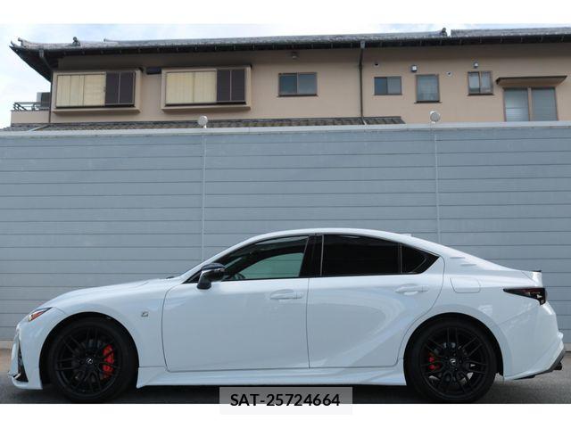 Lexus IS 2024-07 8562426-12