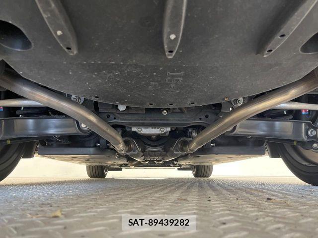 Lexus IS 2021-12 8562428-18