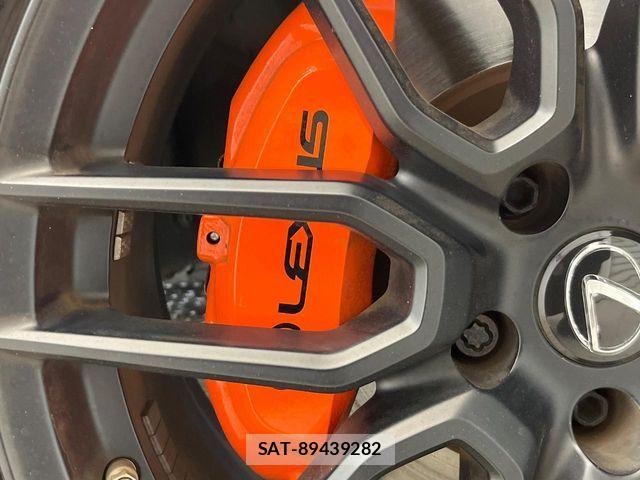 Lexus IS 2021-12 8562428-2