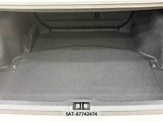 Lexus IS 2022-09 8627466-12