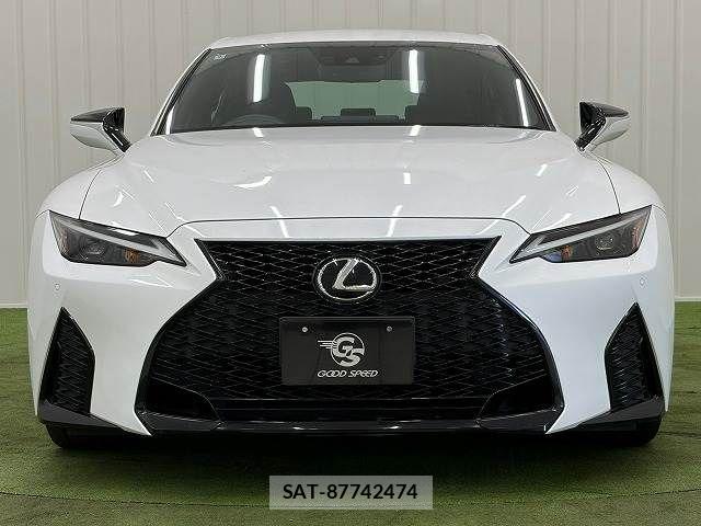 Lexus IS 2022-09 8627466-14