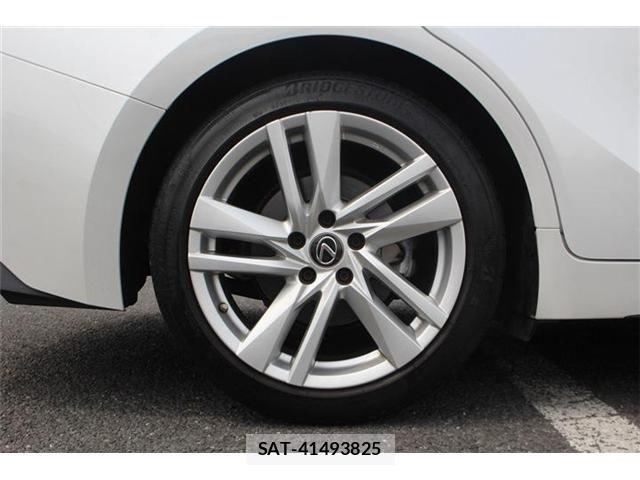 Lexus IS 2020-12 8627467-18