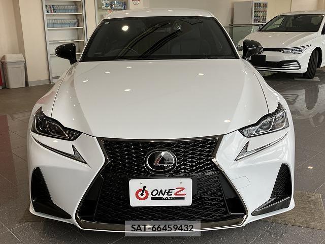 Lexus IS 2019-08 8659916-4