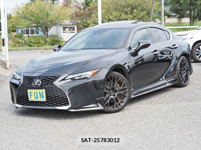Lexus IS 2021-03 8743402-0