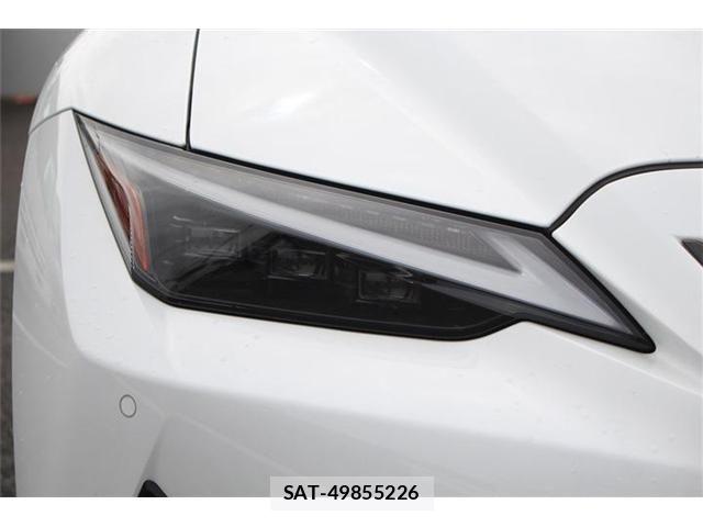Lexus IS 2020-11 8871343-13