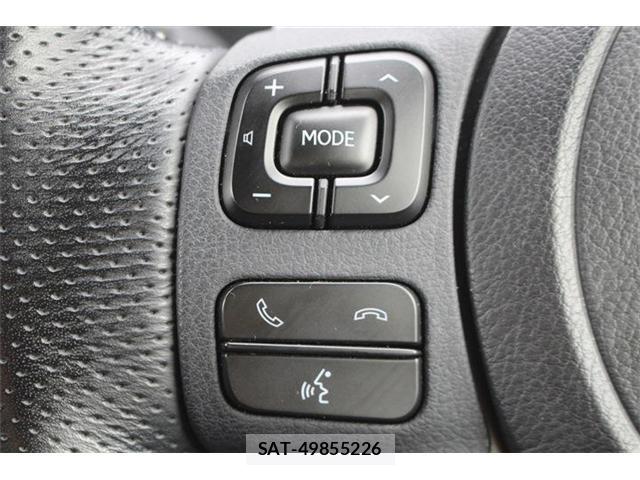 Lexus IS 2020-11 8871343-24