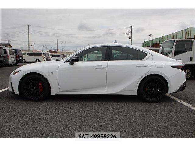 Lexus IS 2020-11 8871343-8