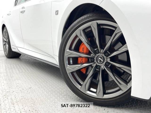 Lexus IS 2020-12 639611-13