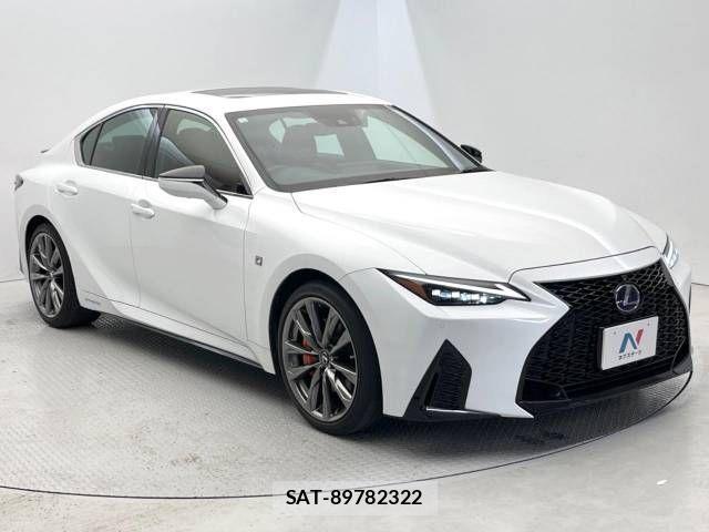 Lexus IS 2020-12 639611-14