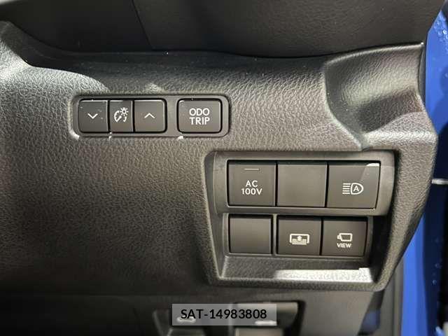 Lexus IS 2022-03 1165130-8