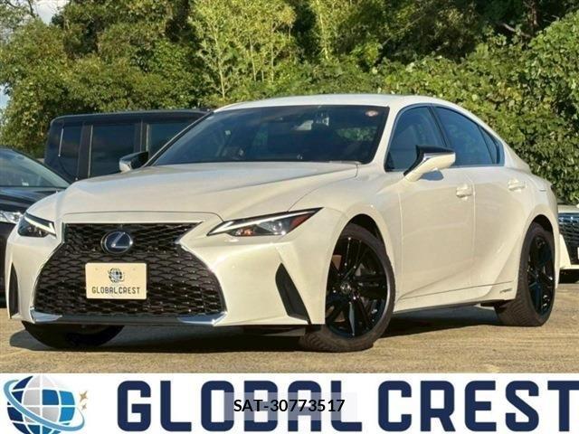 Lexus IS 2022-06 1318374-0