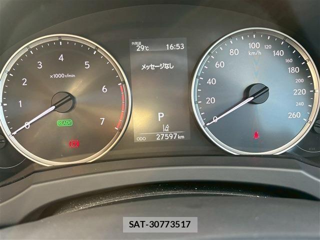 Lexus IS 2022-06 1318374-28