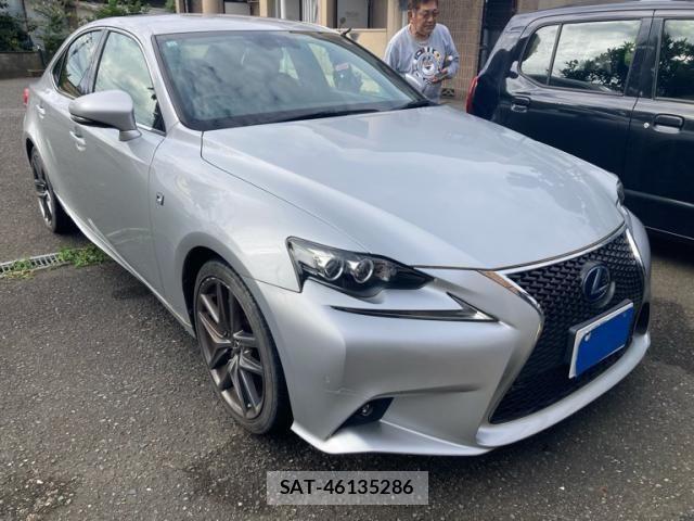 Lexus IS 2014-11 1338601-0