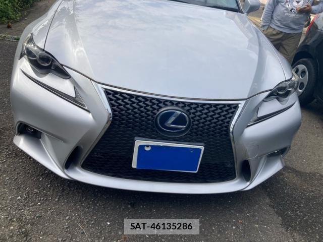 Lexus IS 2014-11 1338601-1