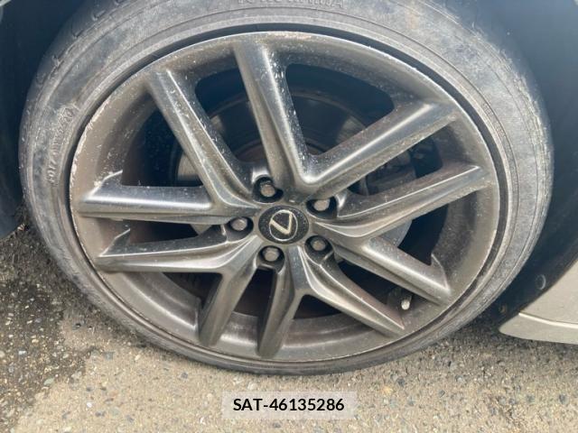 Lexus IS 2014-11 1338601-4