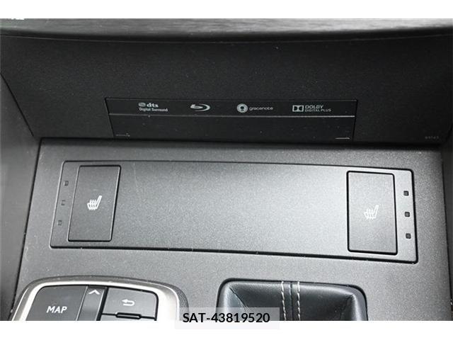 Lexus IS 2019-03 1413221-14