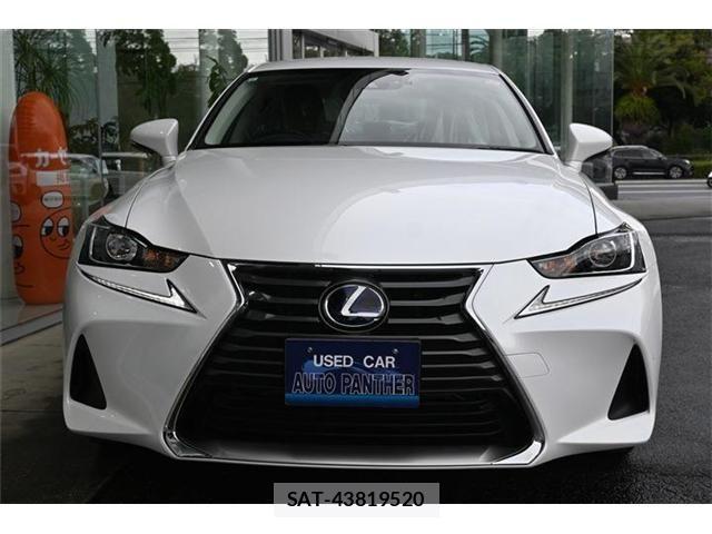 Lexus IS 2019-03 1413221-7