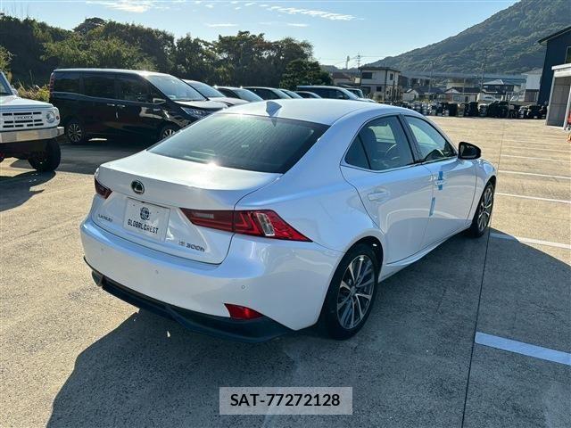 Lexus IS 2014-10 1413218-9