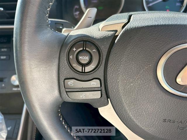 Lexus IS 2014-10 1413218-21