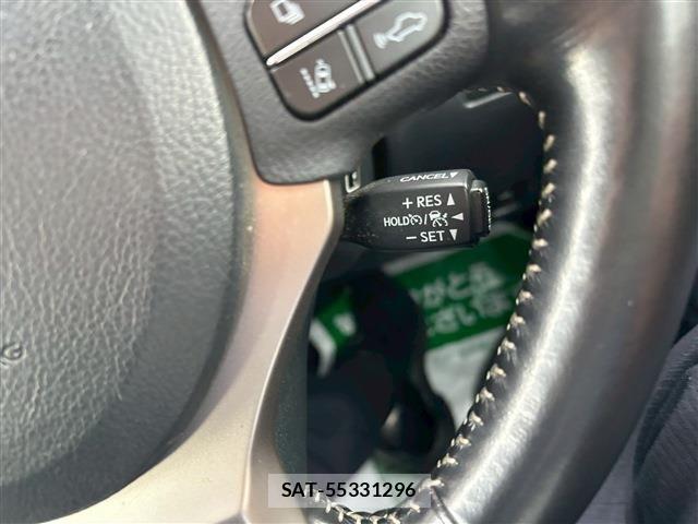 Lexus IS 2016-12 1661444-25