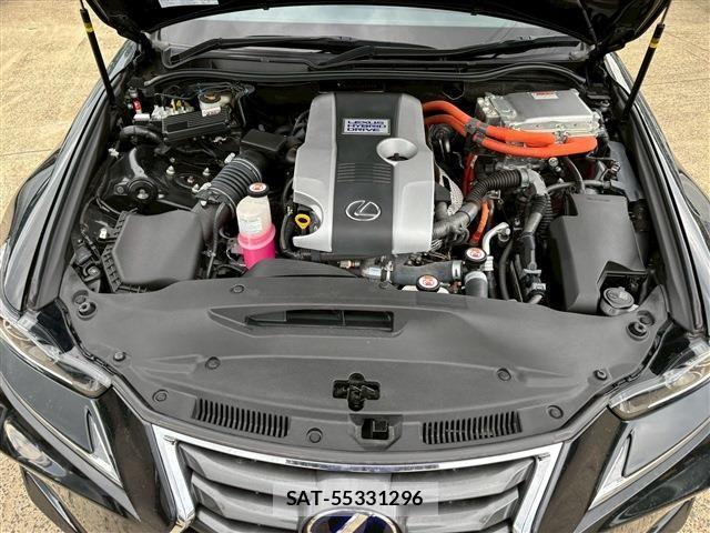 Lexus IS 2016-12 1661444-29