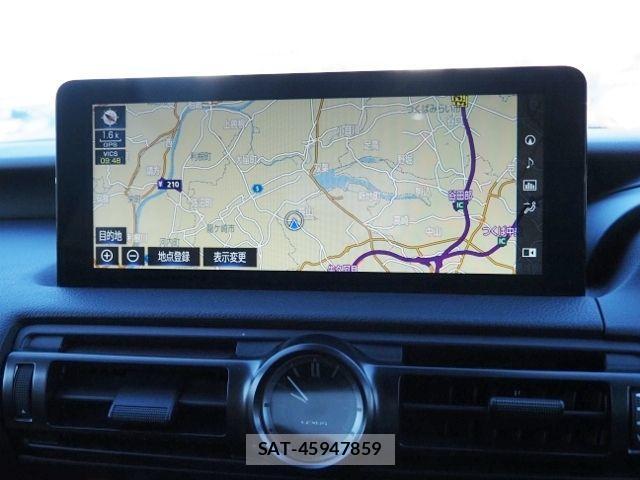 Lexus IS 2023-06 1693915-17