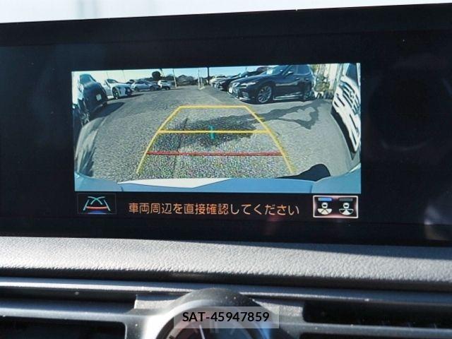 Lexus IS 2023-06 1693915-18