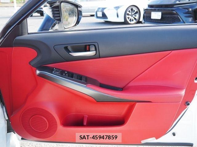 Lexus IS 2023-06 1693915-28
