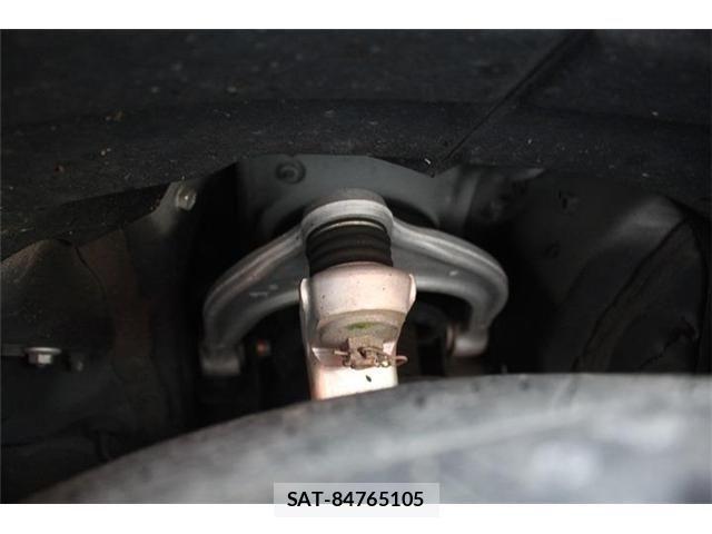 Lexus IS 2023-02 2350497-13