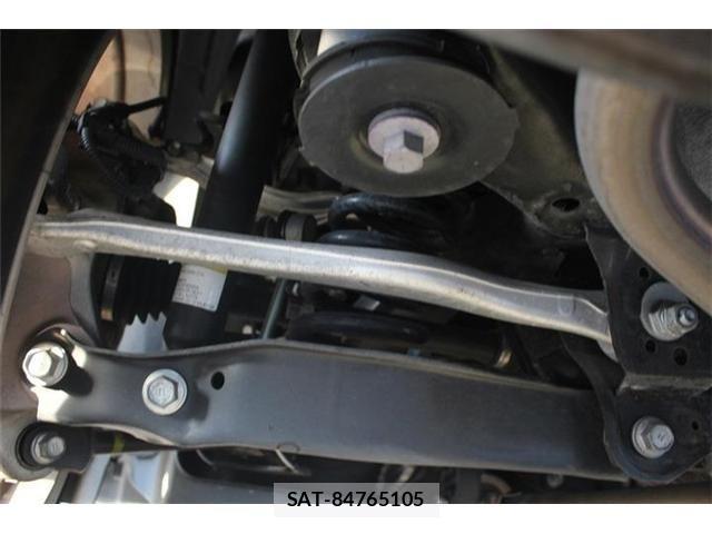 Lexus IS 2023-02 2350497-16