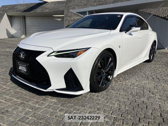 Lexus IS 2024-01 2728689-0
