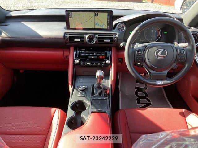 Lexus IS 2024-01 2728689-8