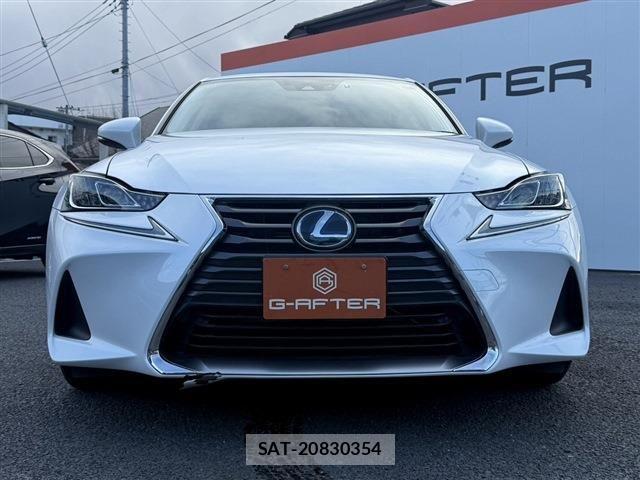Lexus IS 2016-12 2962880-6