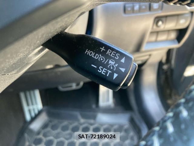 Lexus IS 2023-01 3066377-13