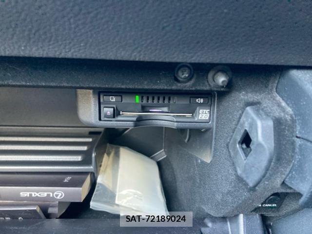 Lexus IS 2023-01 3066377-23