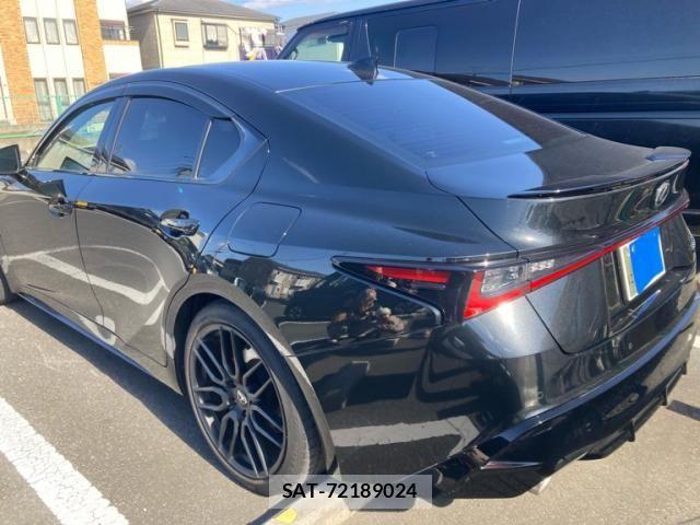 Lexus IS 2023-01 3066377-1